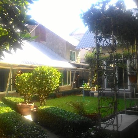 Zan Pla Nade Guesthouse Чианграй Экстерьер фото