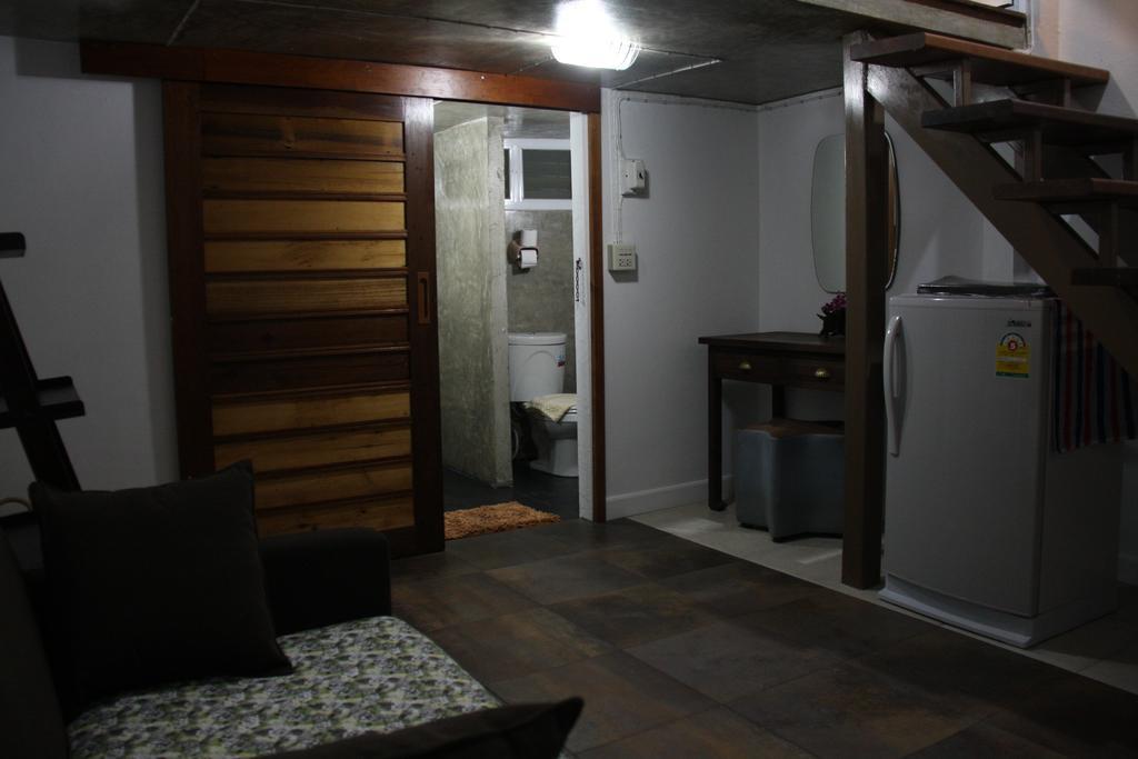 Zan Pla Nade Guesthouse Чианграй Экстерьер фото